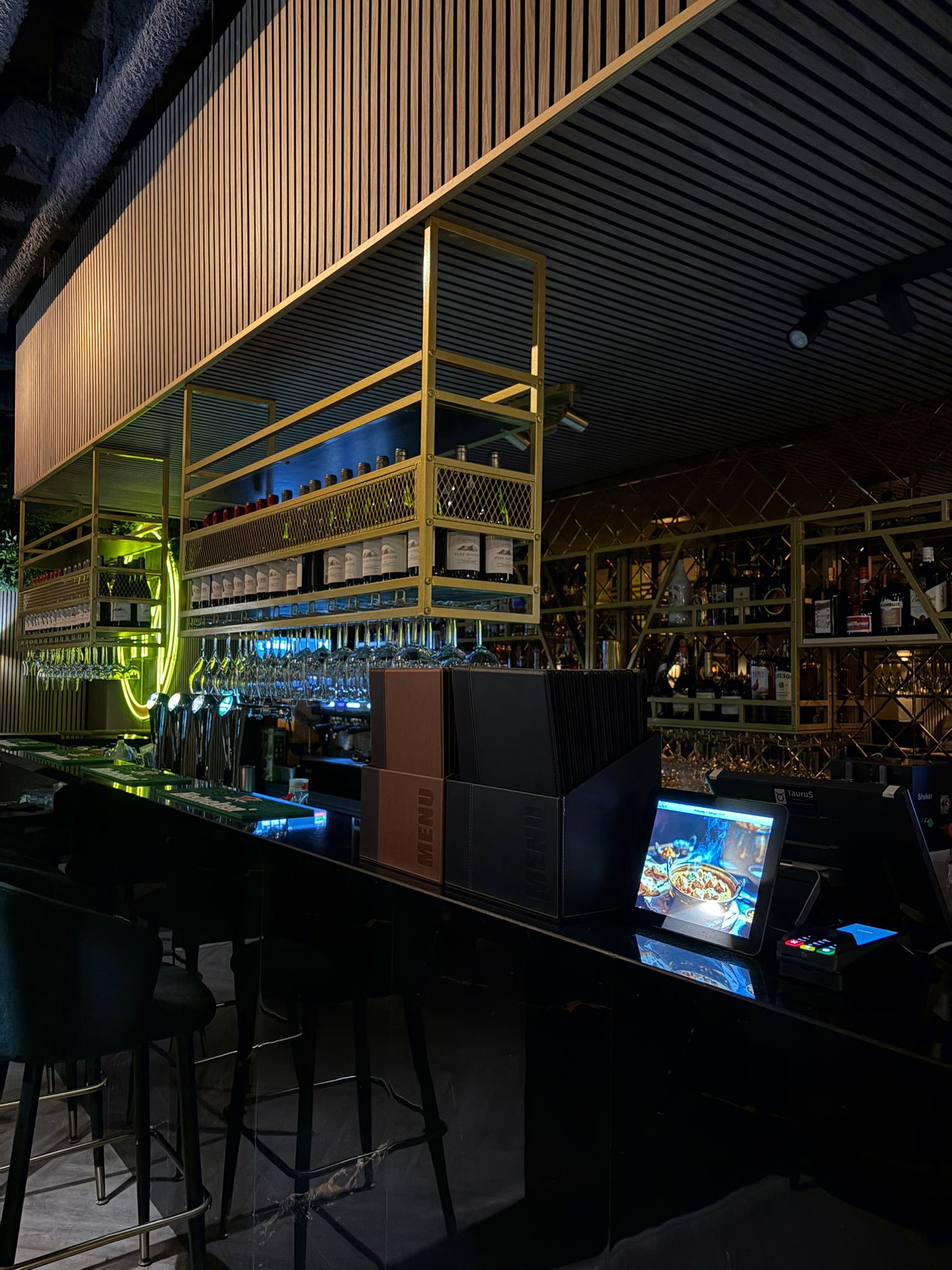 Ontdek fine dining Indiaas eten in Amsterdam Noord bij The Tandoor Company 